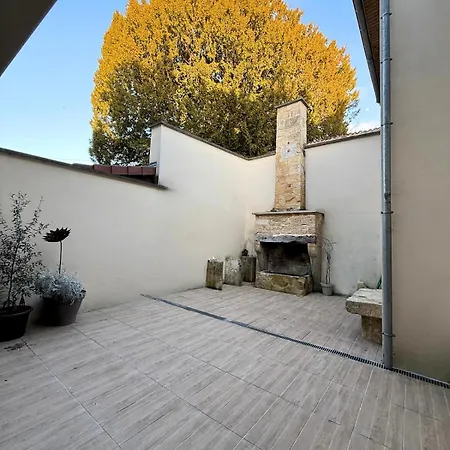 L'annexe - Maison Spacieuse Pour 6 Personnes Toute Equipee بيت للعطل Stenay