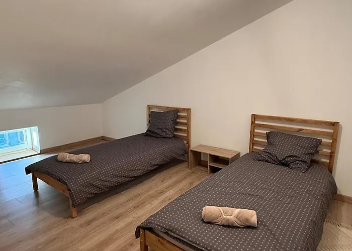 L'annexe - Maison Spacieuse Pour 6 Personnes Toute Equipee Stenay